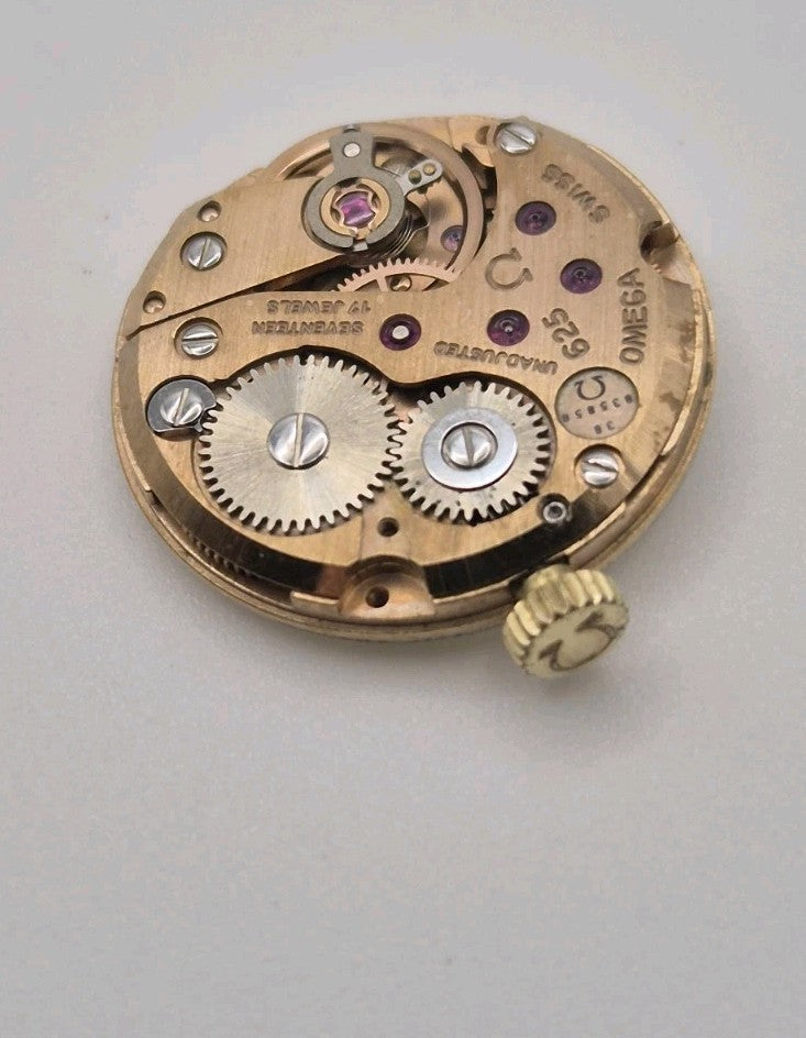Omega Ladies Cal 625 9 carat Gold Manual Watch23