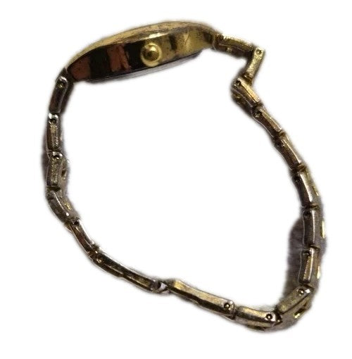 A L Ladies Gold Tone Quartz Wristwatch1