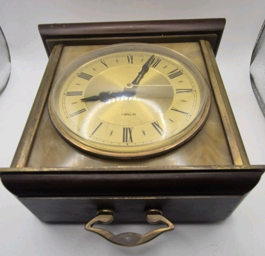 Vintage Metamec Mantle Clock In Gold With Wood Brass & Marble. Roman numerals11