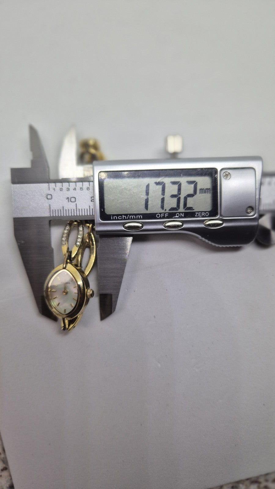 Ladies Sekonda Teardrop Face Gold Strap Watch13