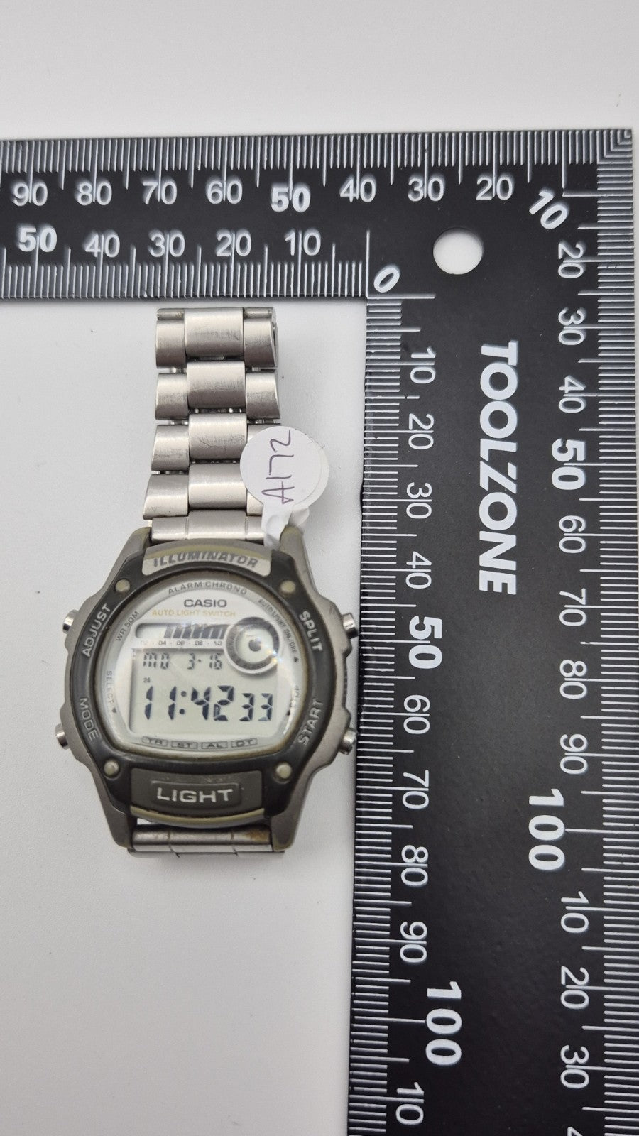 Casio W-94H Digital Illuminator Watch9