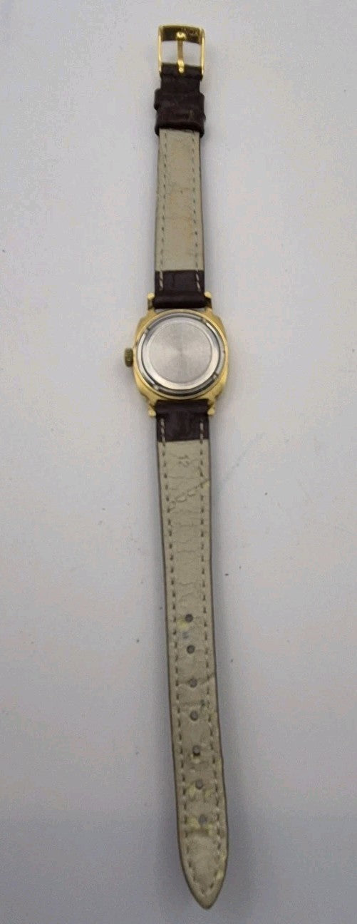 vintage Soviet-era Sekonda 17 Jewels ladies' mechanical wristwatch11