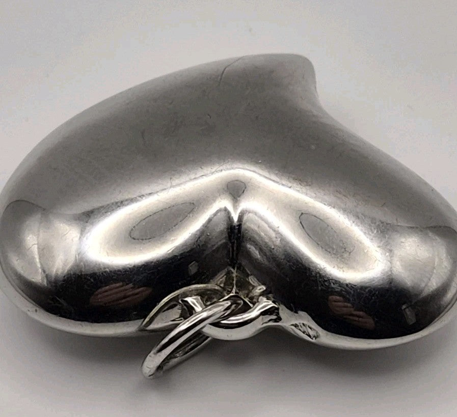 Vintage Silver Puffy Heart Charm Pendant3