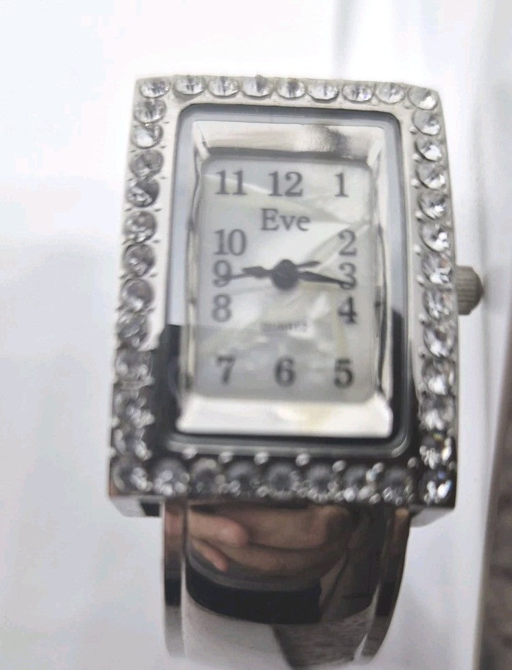 Eve Collection Vintage Women's Quartz Wrist Watch0