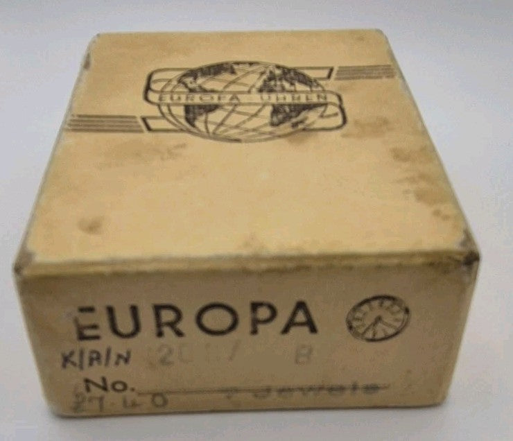 vintage Europa Uhren 7 Jewels mechanical travel alarm clock with a sliding case18