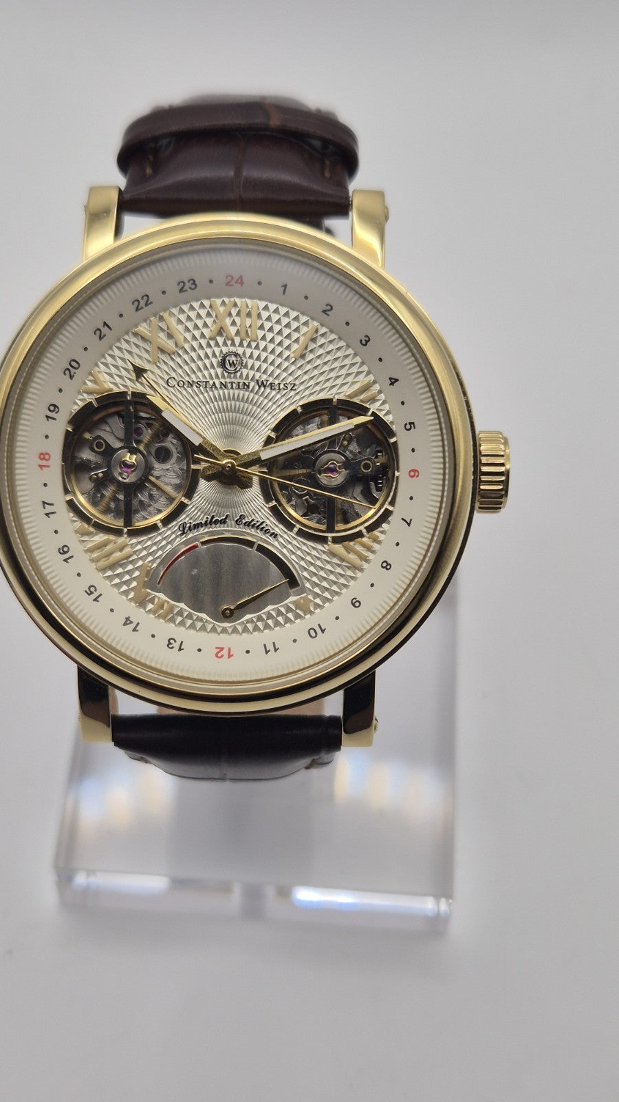 CONSTANTIN WEISZ LIMITED EDITION WRIST WATCH FEATURING A A GOLD PLATED CASE WITH1