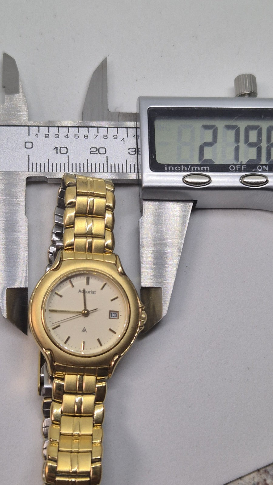 Accurist Quartz Wristwatch L859014