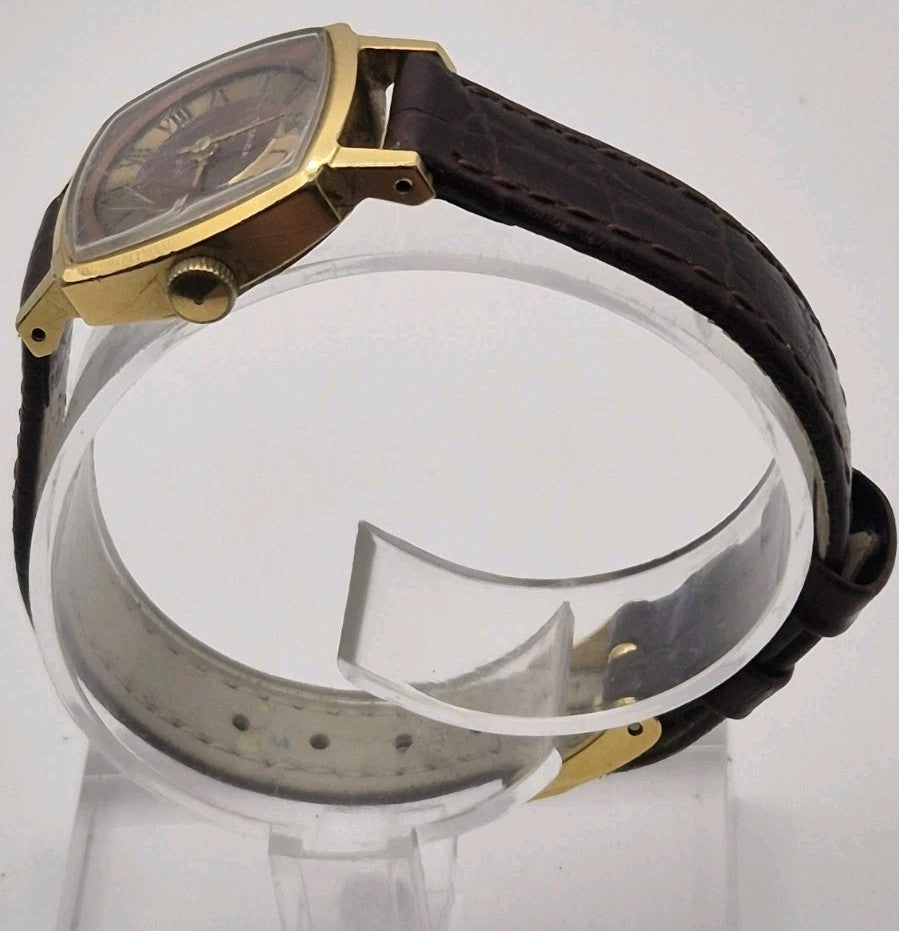 vintage Soviet-era Sekonda 17 Jewels ladies' mechanical wristwatch7