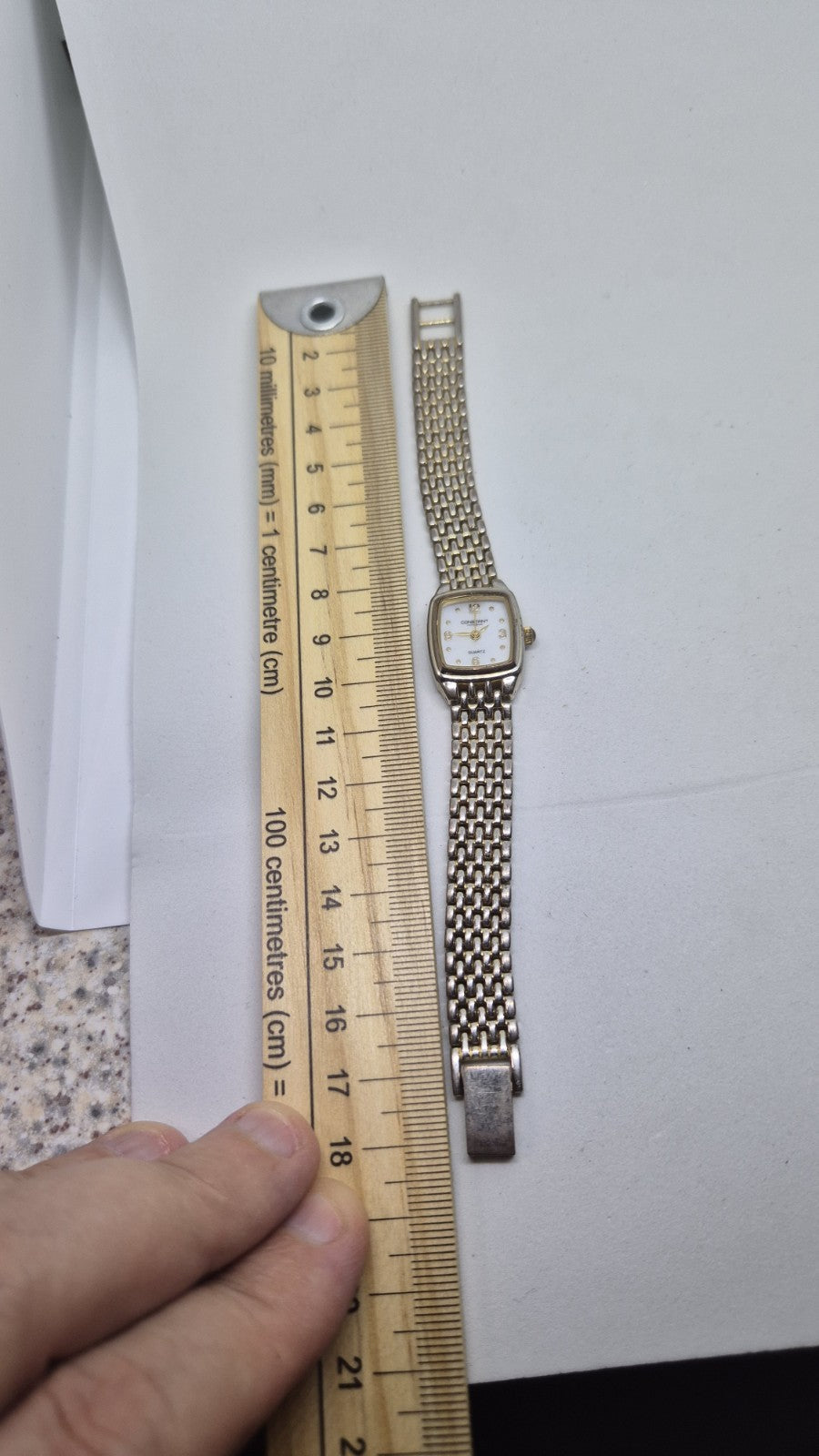 Vintage Constant Ladies Quartz Bracelet Watch Colour Gold12