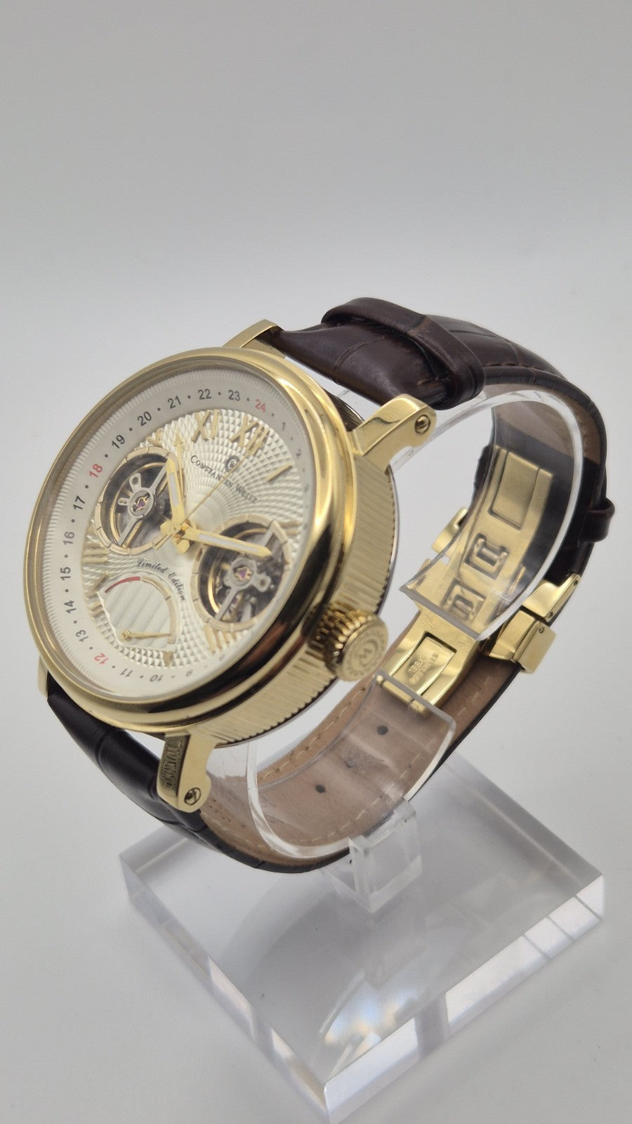 CONSTANTIN WEISZ LIMITED EDITION WRIST WATCH FEATURING A A GOLD PLATED CASE WITH8