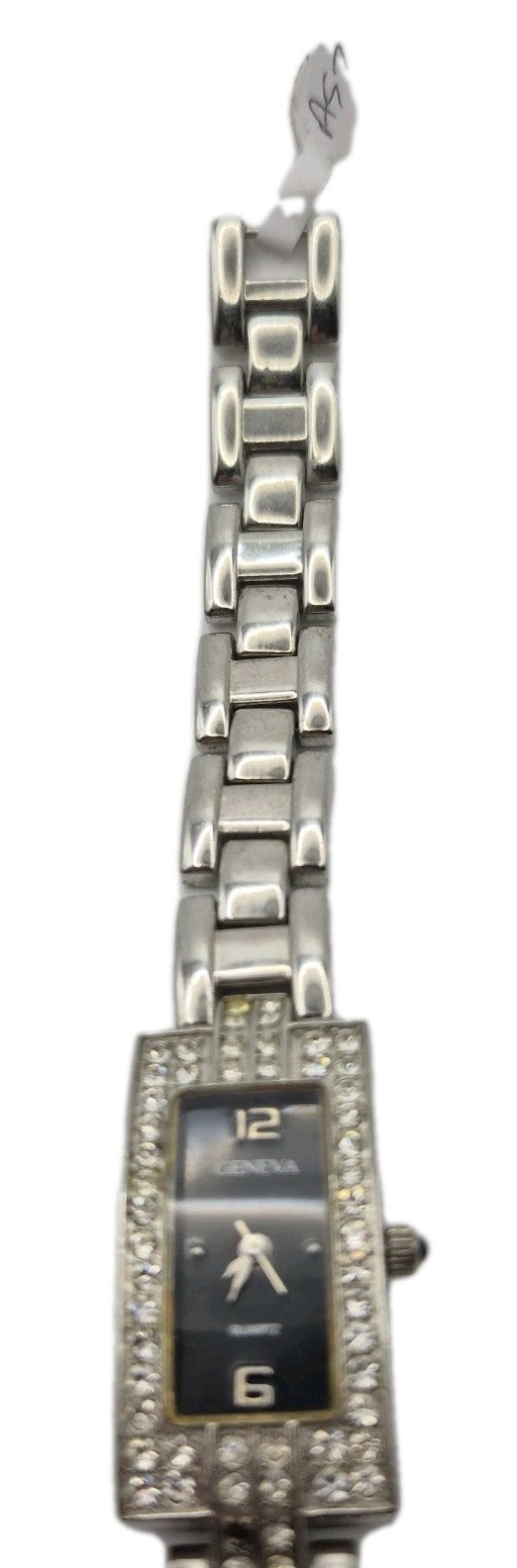 Geneva women's silvertone quartz watch3