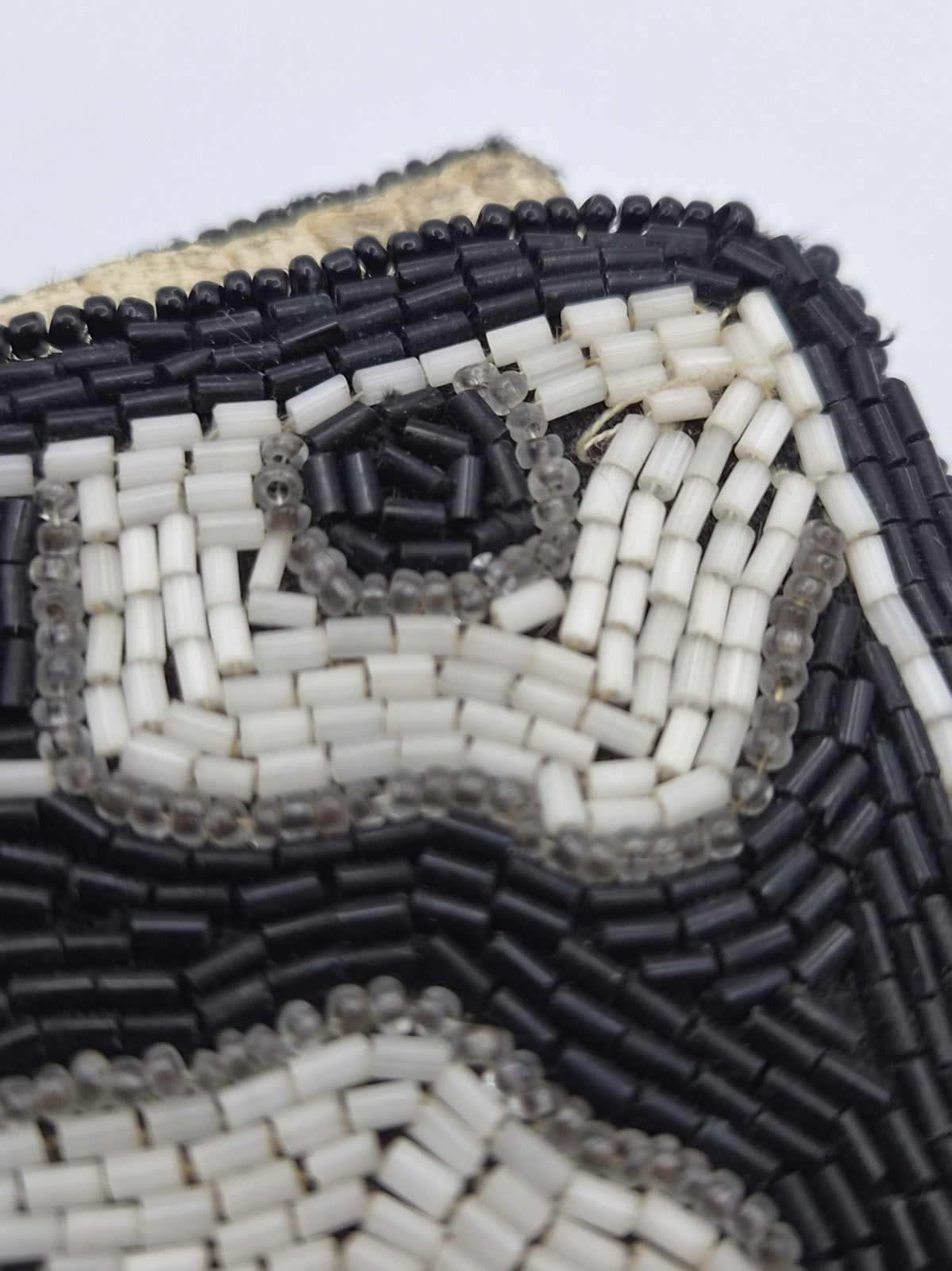 vintage black-and-white seed-beaded coin purse10