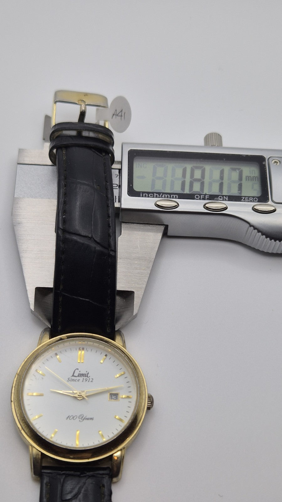 Limit Since 1912 Men's Quartz Watch With Date Working15