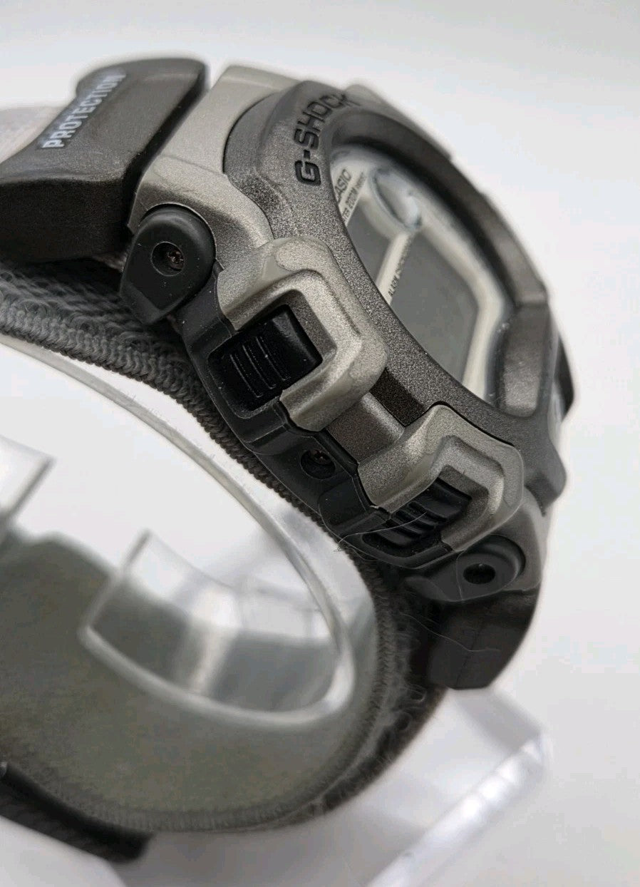 Casio G Shock DW-004 2164 Digital Watch. Working2