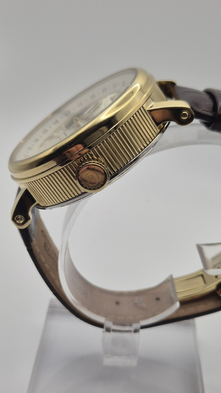 CONSTANTIN WEISZ LIMITED EDITION WRIST WATCH FEATURING A A GOLD PLATED CASE WITH9