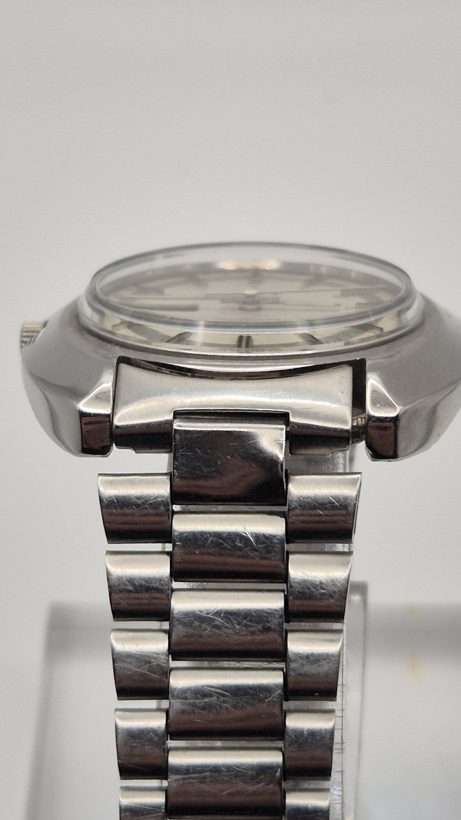 Vintage Seiko Automatic 7006 8040 Day Date Silver Dial – 19J – Japan6