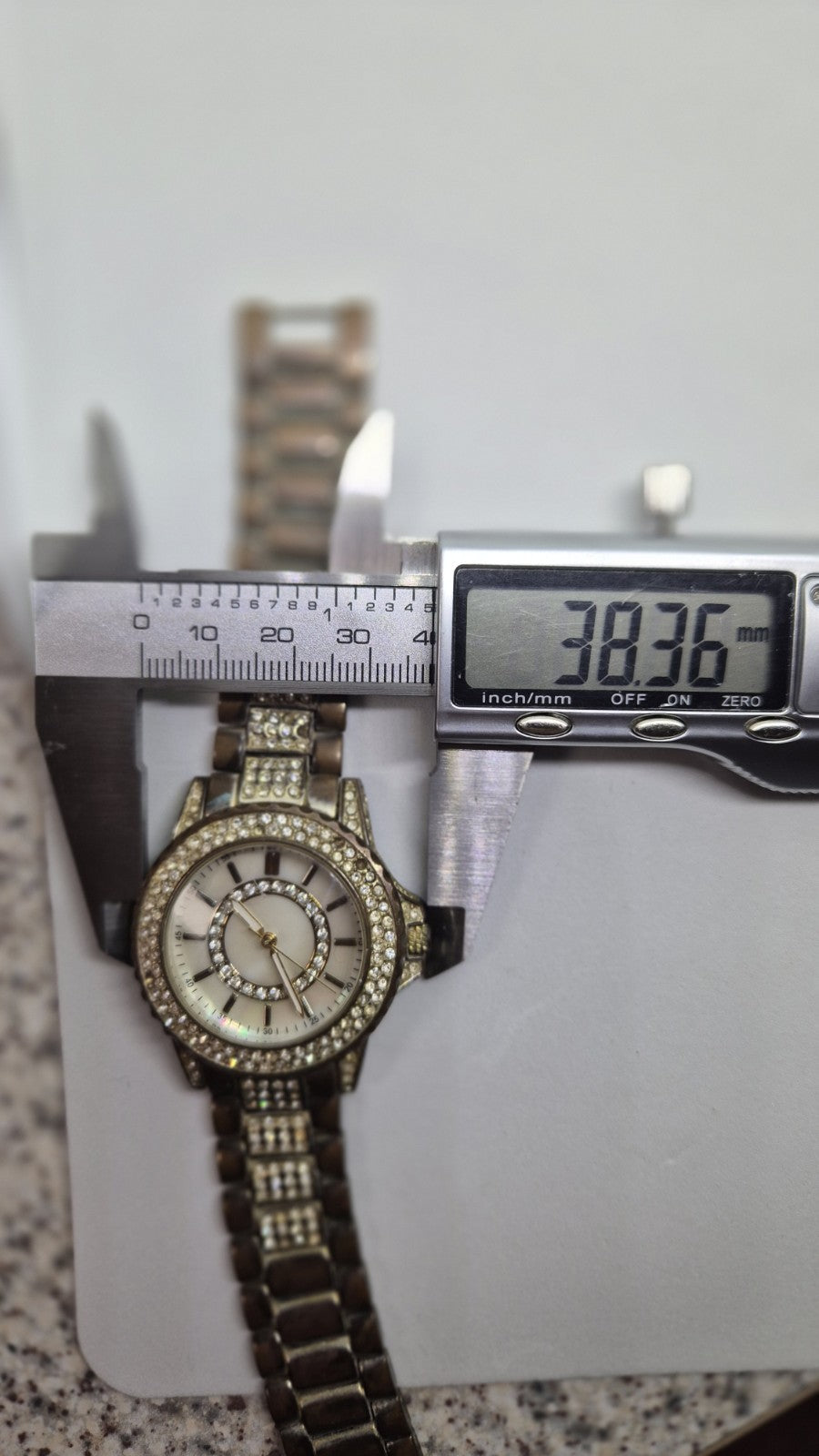 Gold tone womens fashion wrist watch13