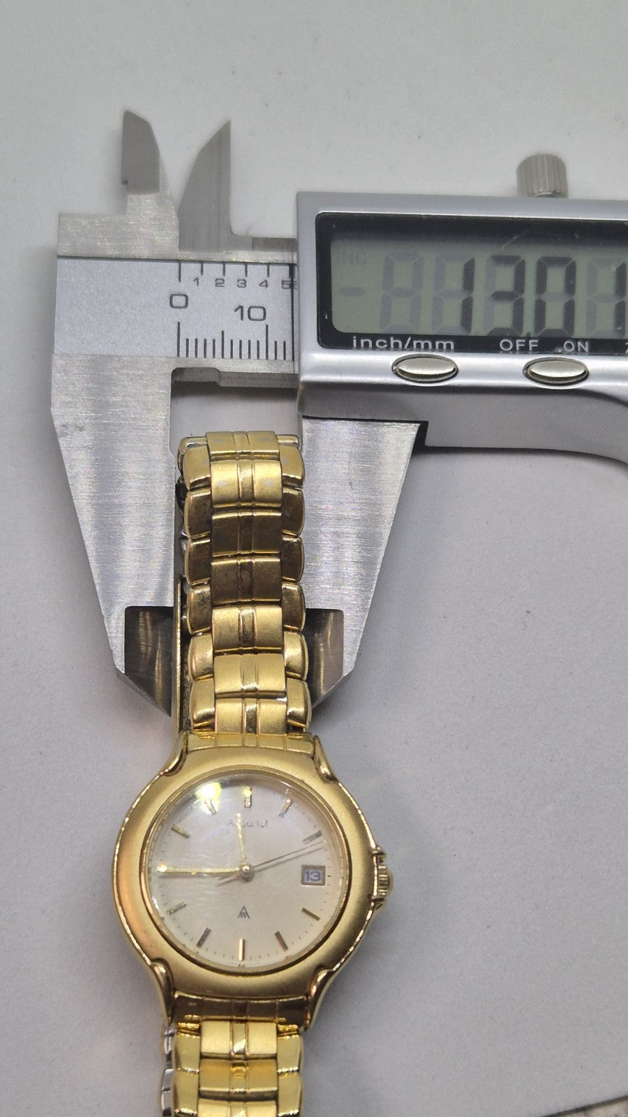 Accurist Quartz Wristwatch L859013