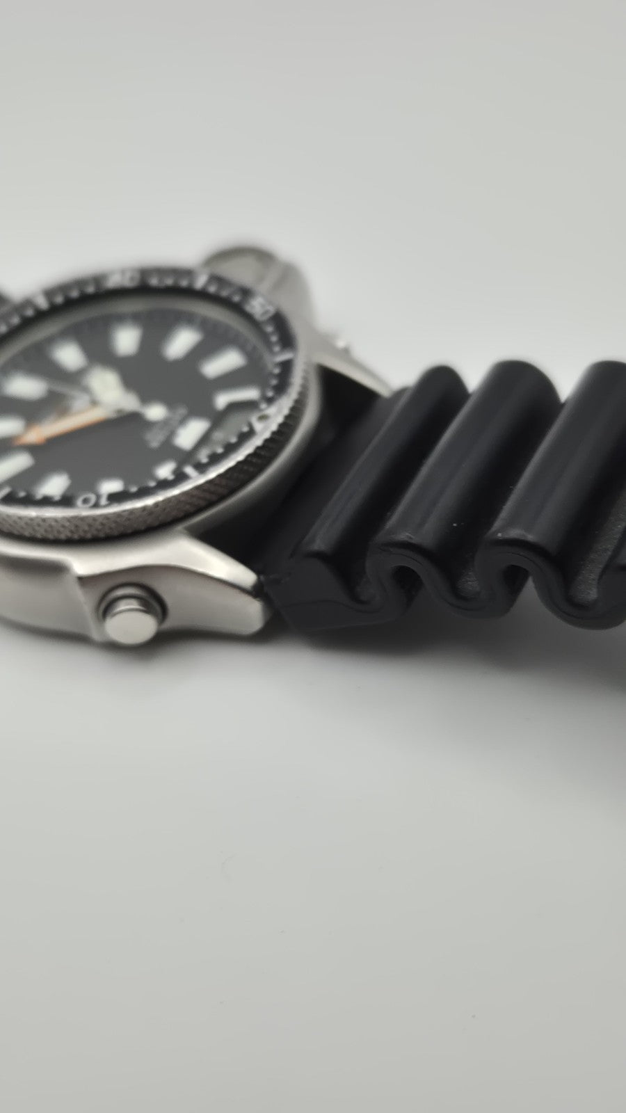 CITIZEN Promaster Aqualand Quartz Rubber C022-088034 watch 45713