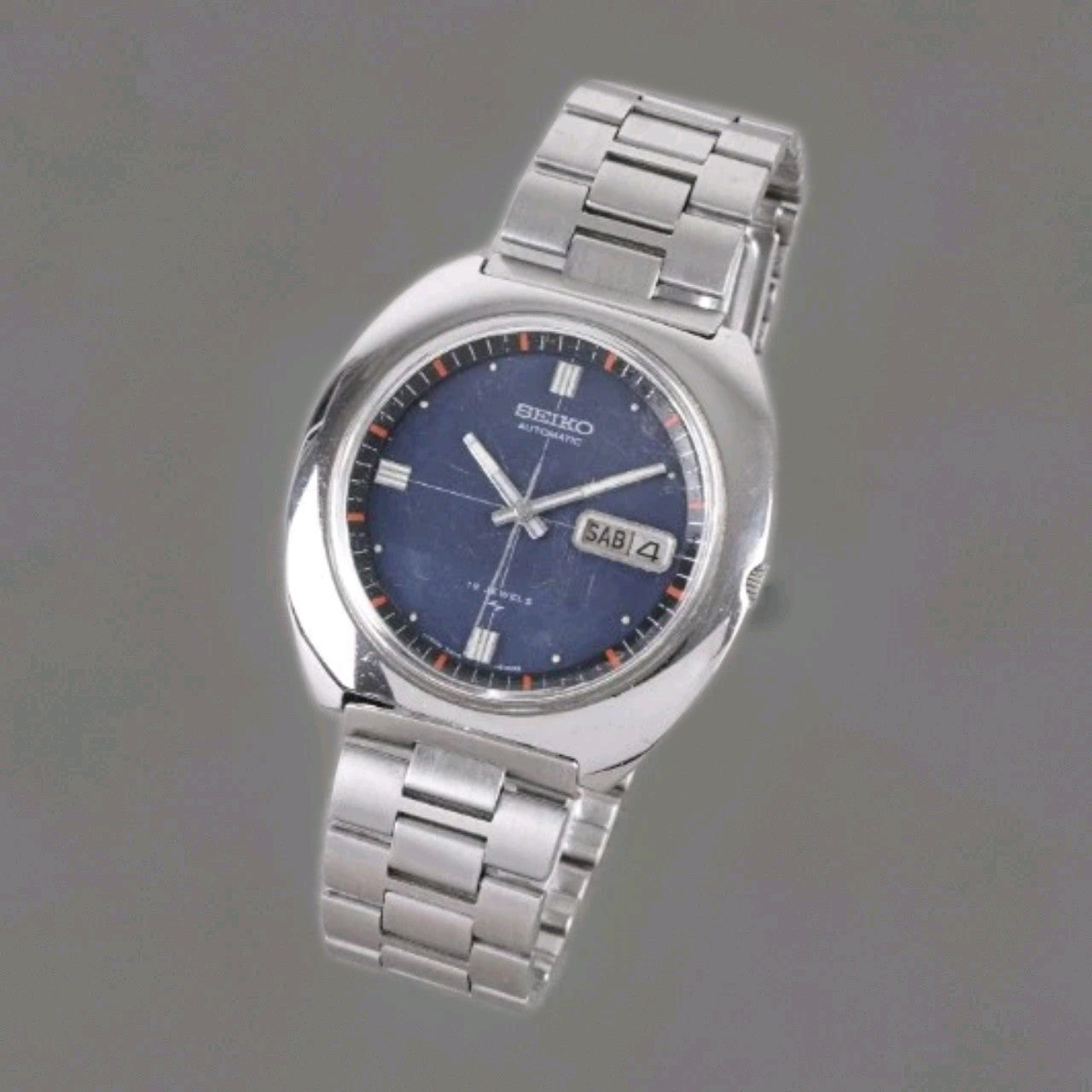 SEIKO AUTOMATIC DAY DATE REF. 7006-60100