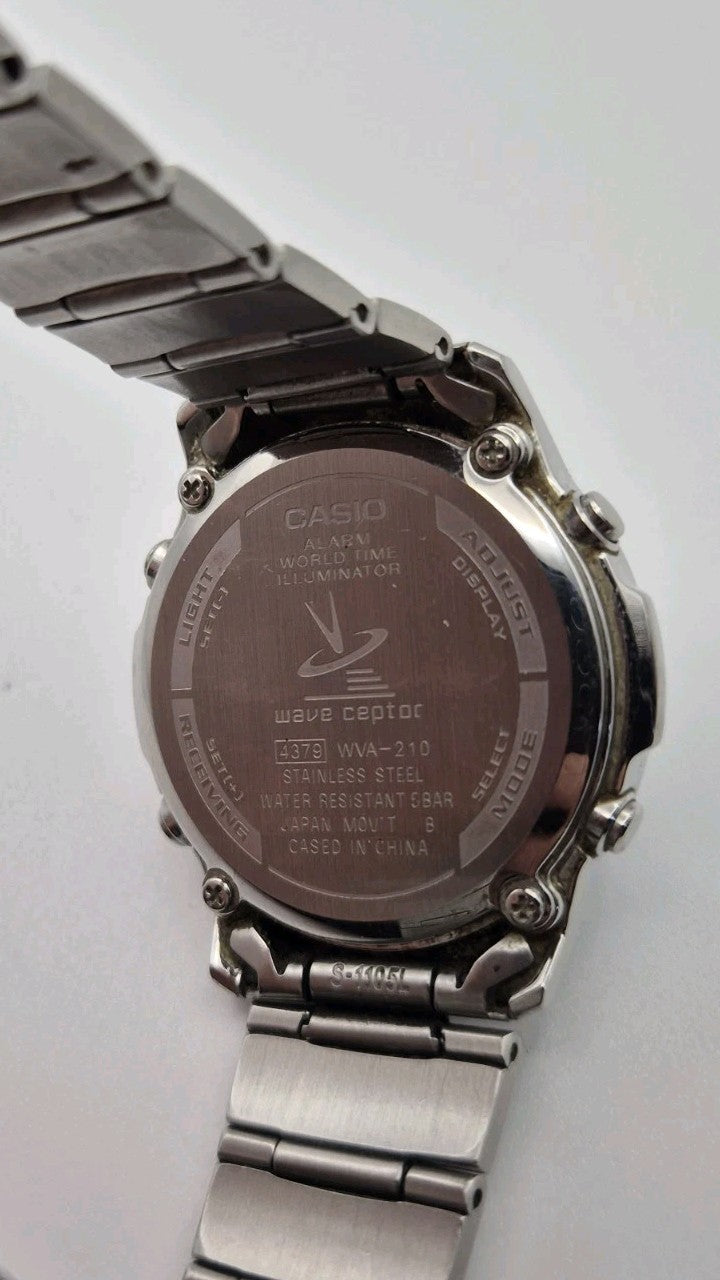 Casio Wave Ceptor WVA-210 wristwatch8