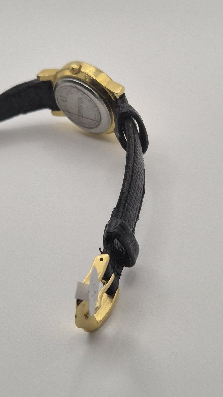 Ladies Geneva Quartz Watch With Gold Coloured Face And Case6
