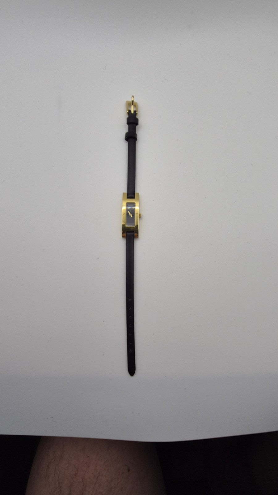 Gucci 3900L Gold Black Qz Women's Watch Vintage Used Working11