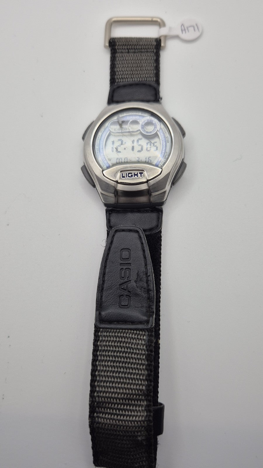 Casio W-752 digital watch1