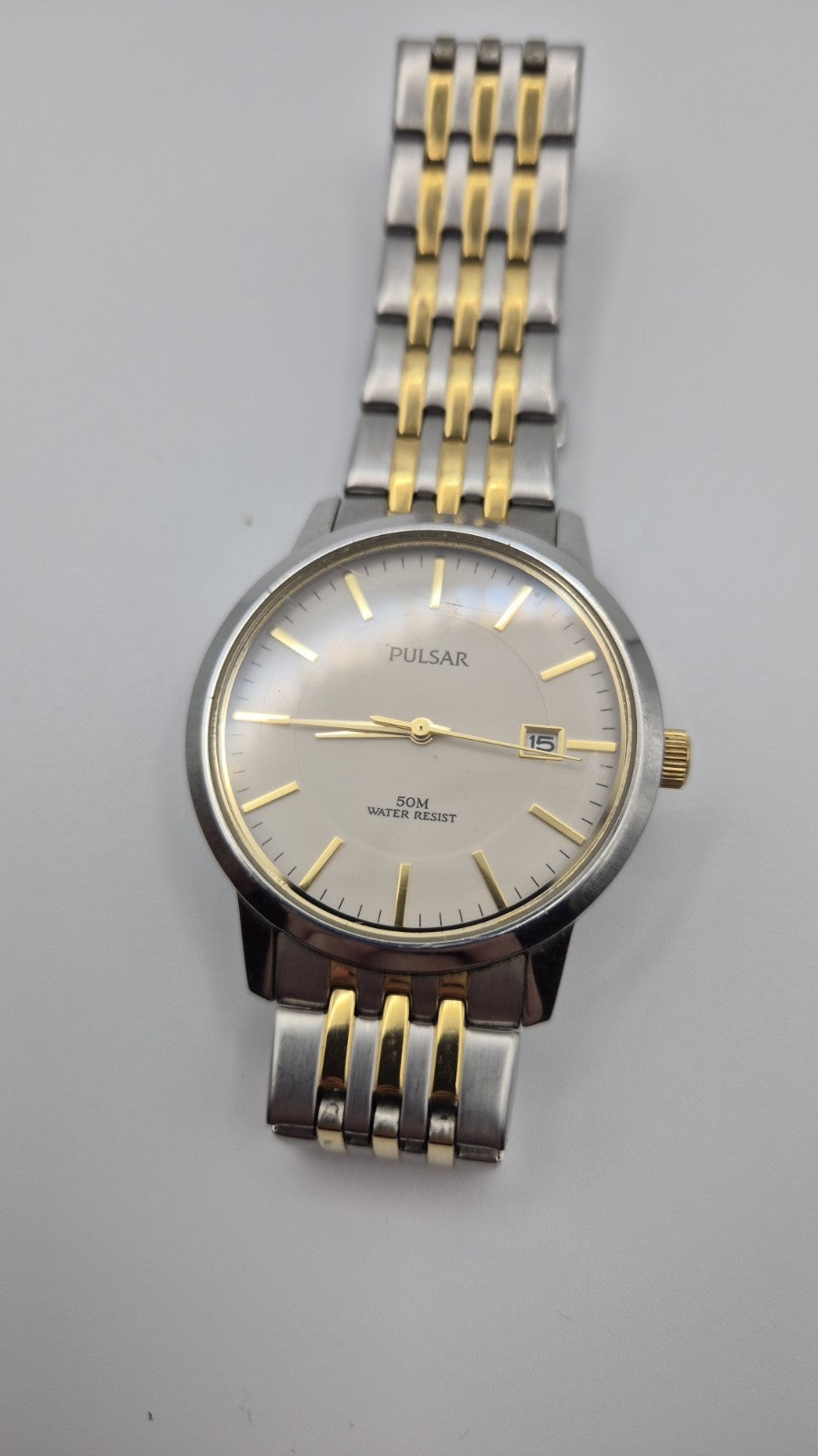 Pulsar Quartz men's watch 3