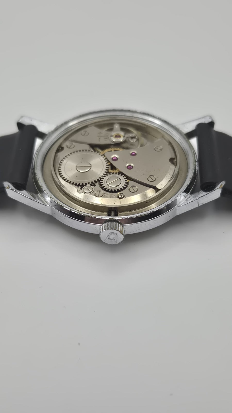 Avia  Mens Olympic  Swiss Made Vintage Mechanical Watch18