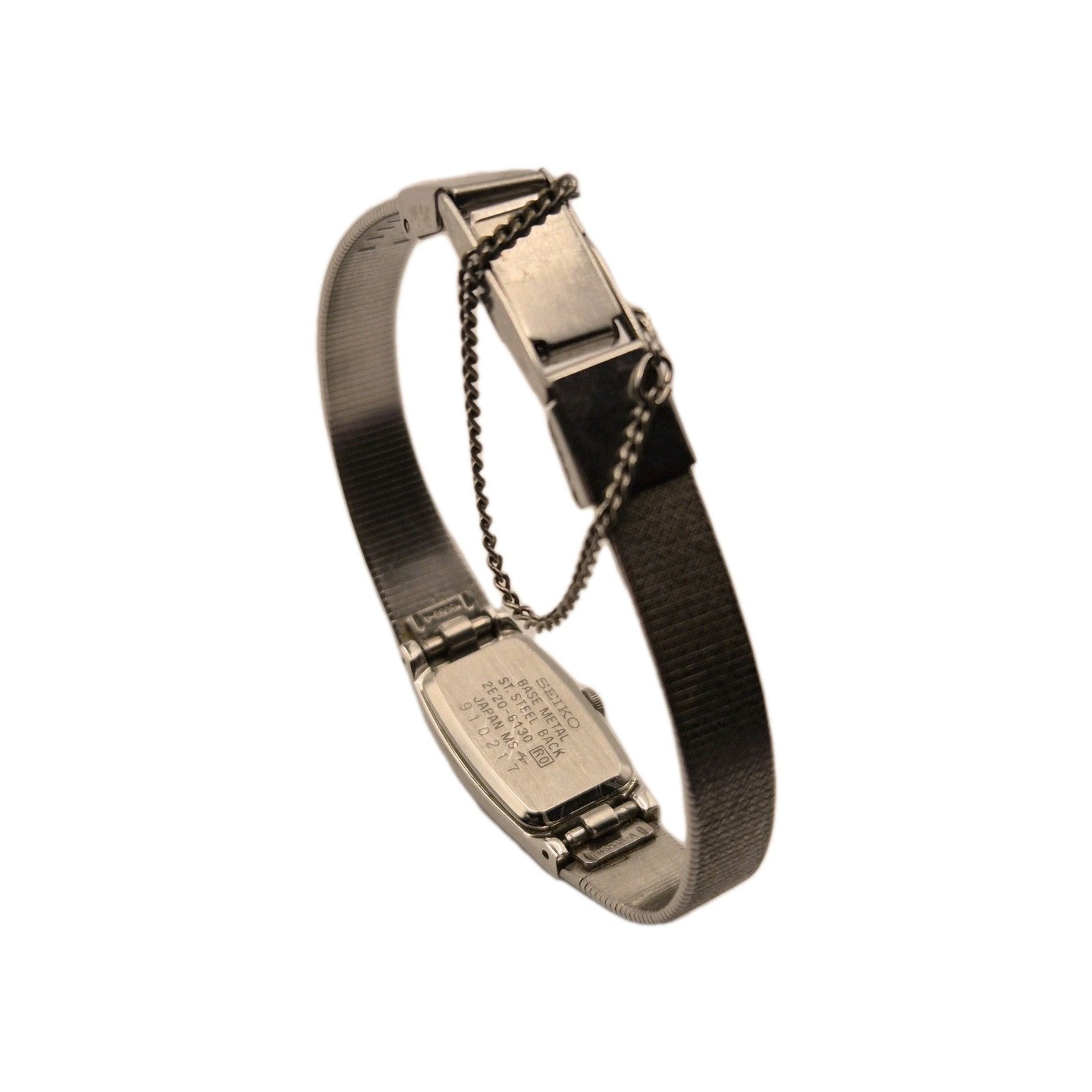 Seiko 2E206130 quartz watch11
