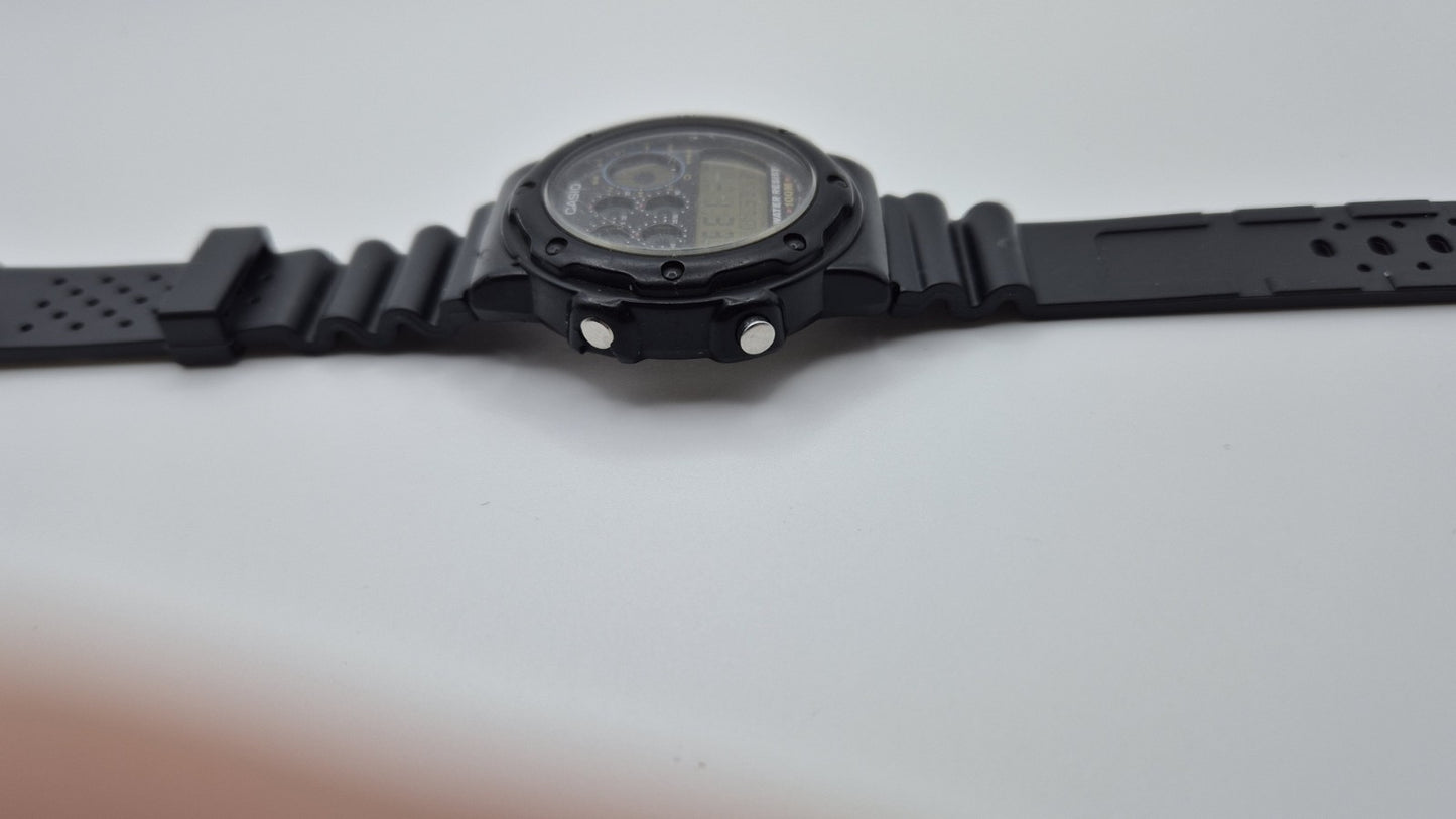 Casio PGW30 Penta Graph digital watch1