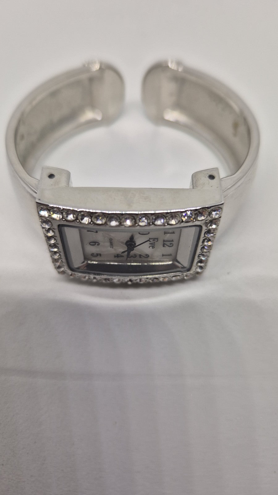Eve Collection Vintage Women's Quartz Wrist Watch2