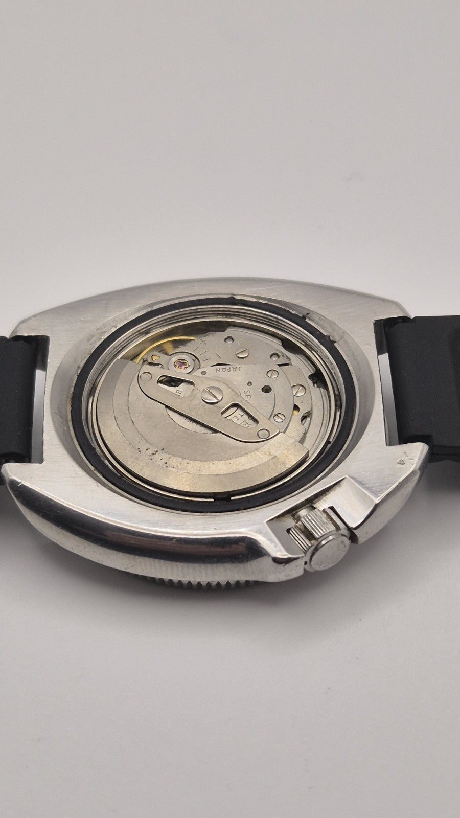Seiko 6105  8110 'Willard' Diver Watch Vintage with waffle strap19