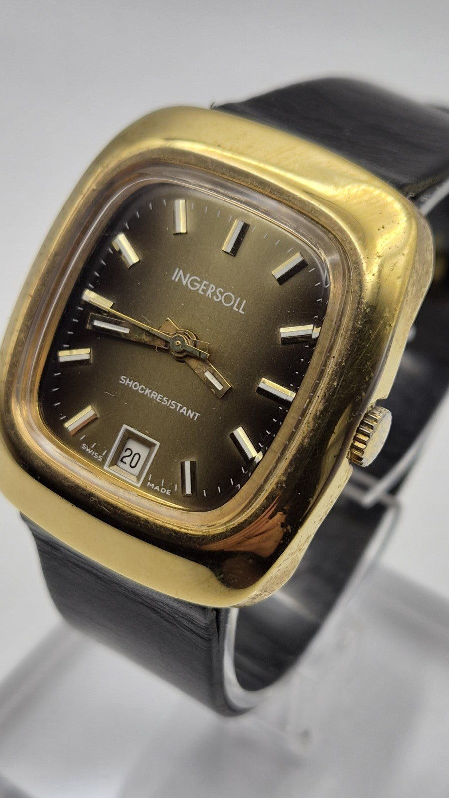 vintage men's Ingersoll Shock-Resistant manual-wind mechanical wristwatch8