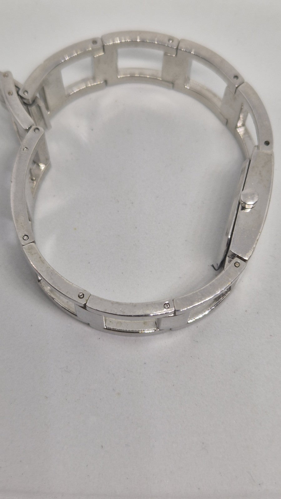 Ladies Quartz Dress Bangle Watch3