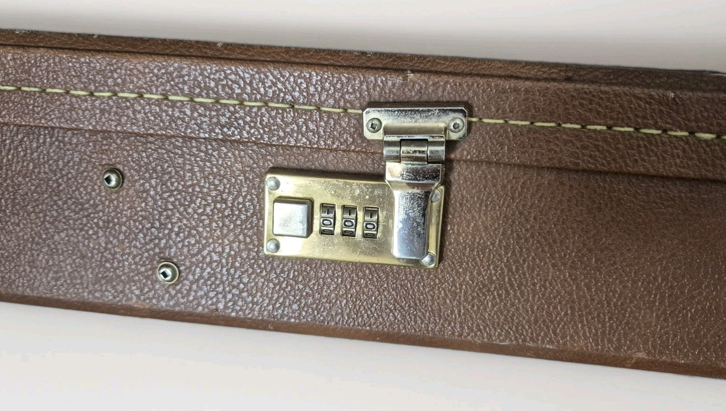 Original 1990s Brown Gibson TKL Les Paul Hardcase with Combination Lock5