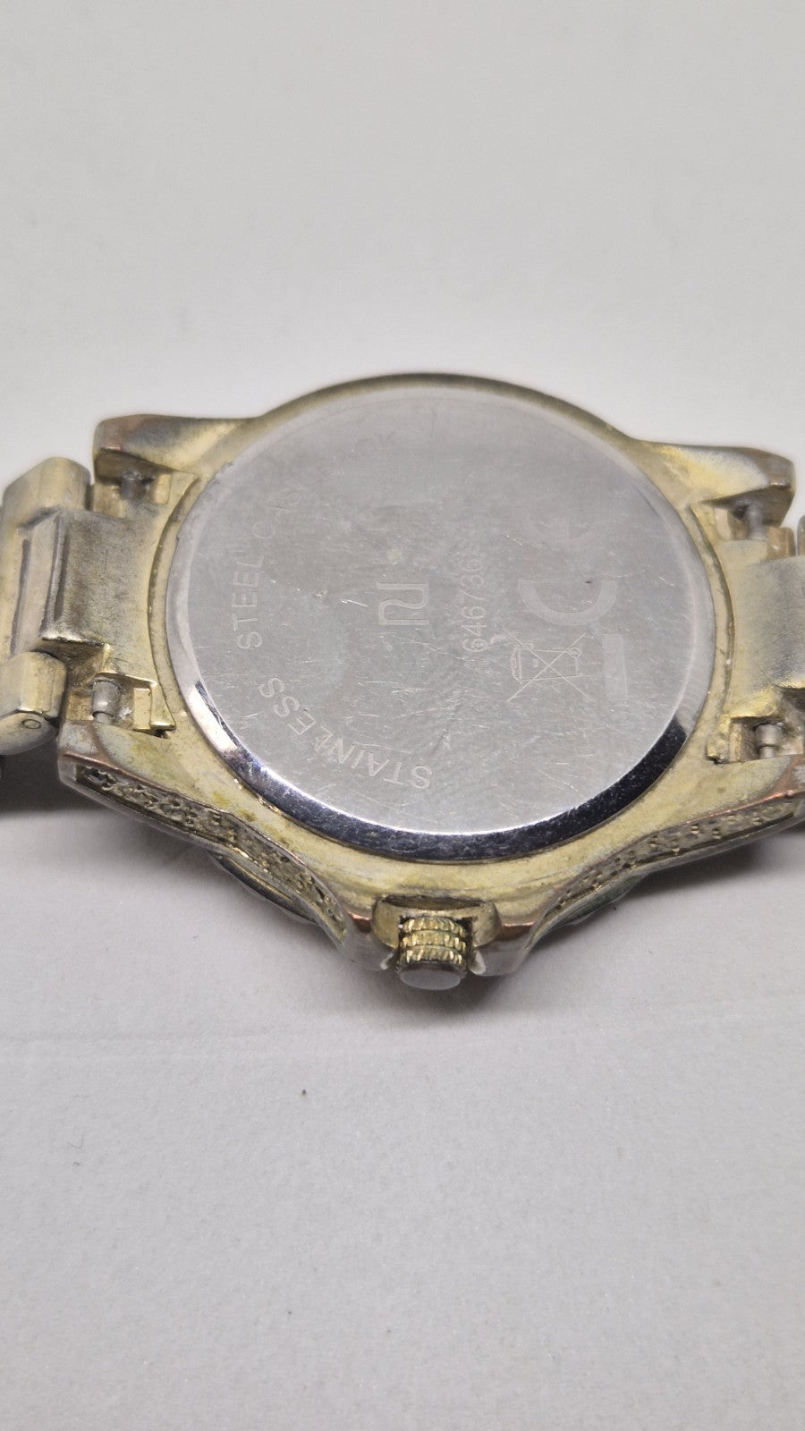 Gold tone womens fashion wrist watch8