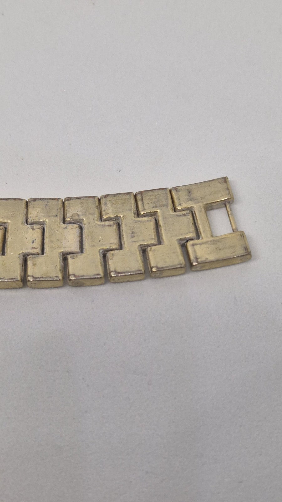 Thomas Calvi analog quartz wristwatch with a goldtoned band and a...13