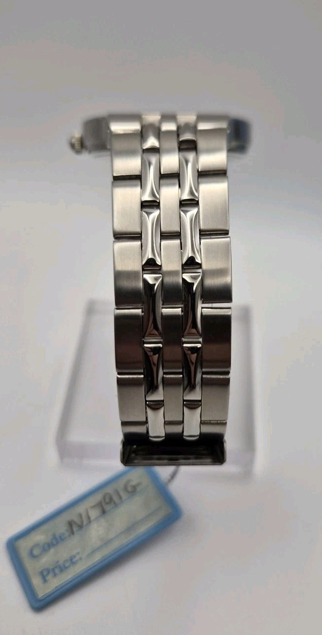 Newbridge Silverware Mens Quartz Watch7