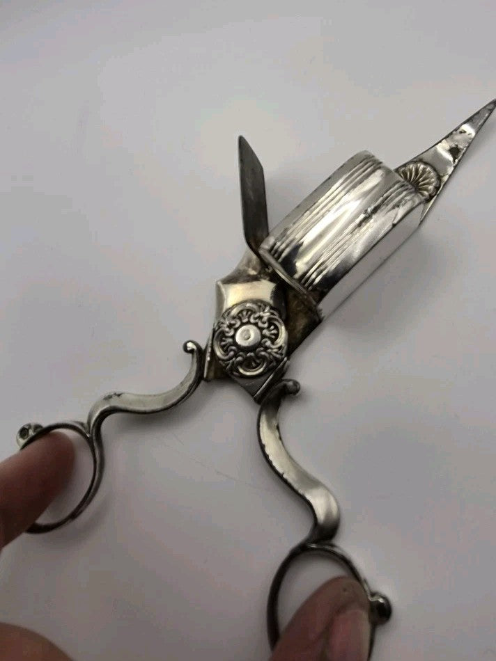 antique candle snuffer and wick trimmer7