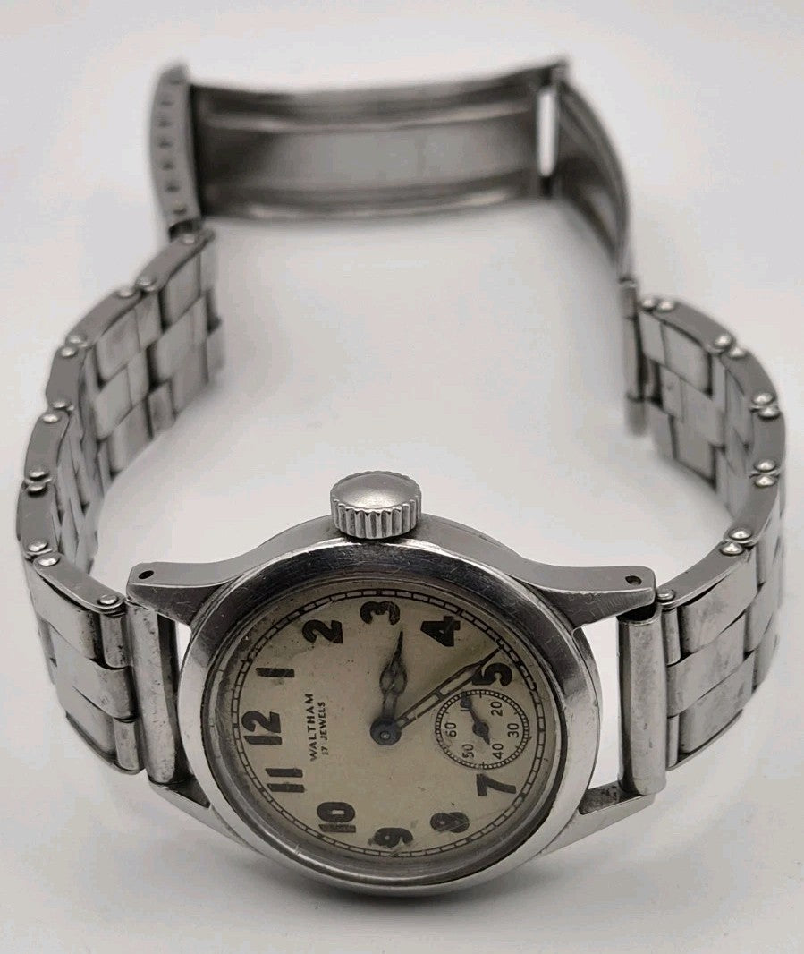 WW2 era Waltham U.S. Army Ordnance Department military watch7