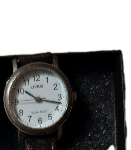 Lorus Ladies Quartz Wristwatch5