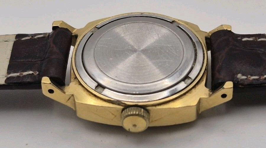 vintage Soviet-era Sekonda 17 Jewels ladies' mechanical wristwatch13