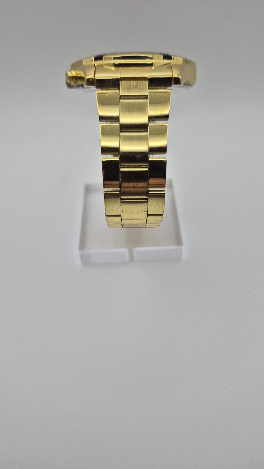 Oruss 1853 men's gold-tone quartz chronograph watch featuring a black tachymetre5