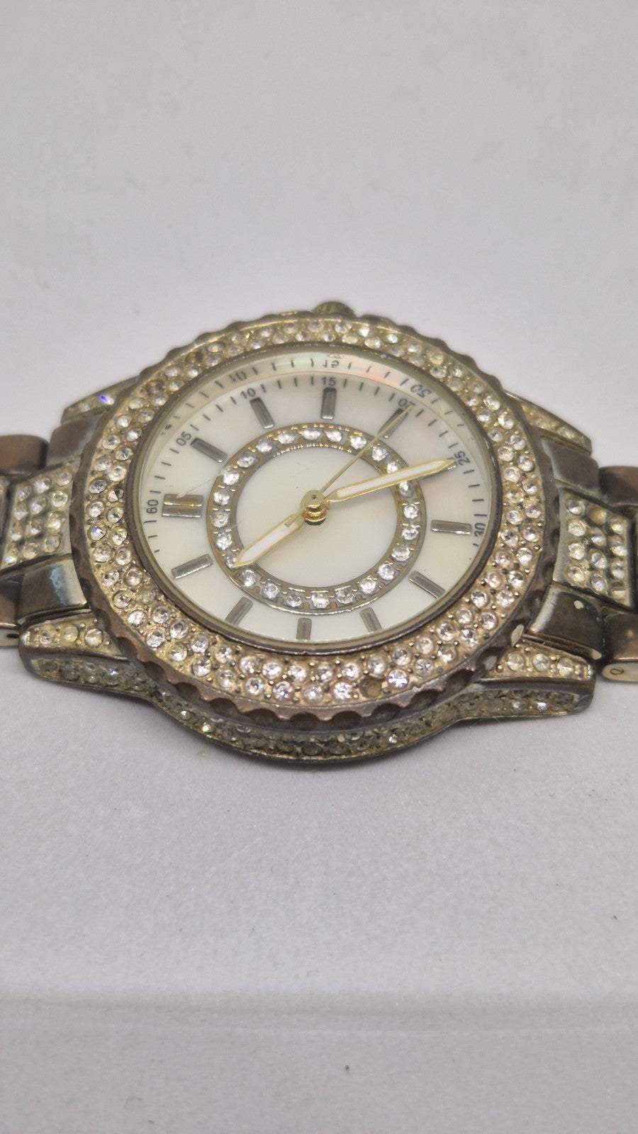Gold tone womens fashion wrist watch5