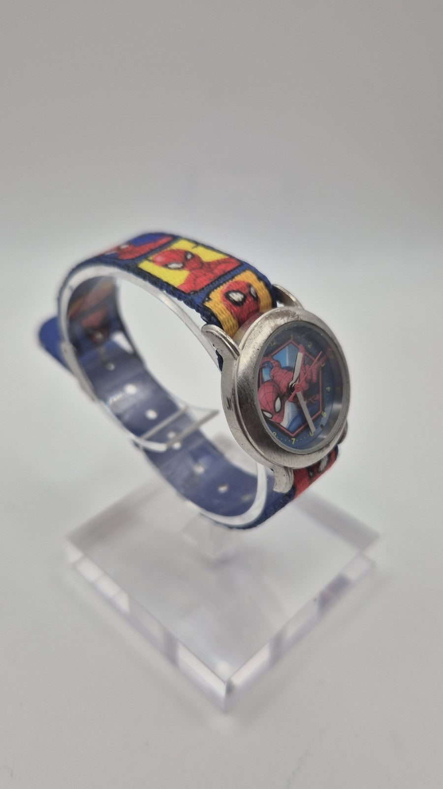 Marvel Spider-Man kids watch featuring a blue nylon strap2