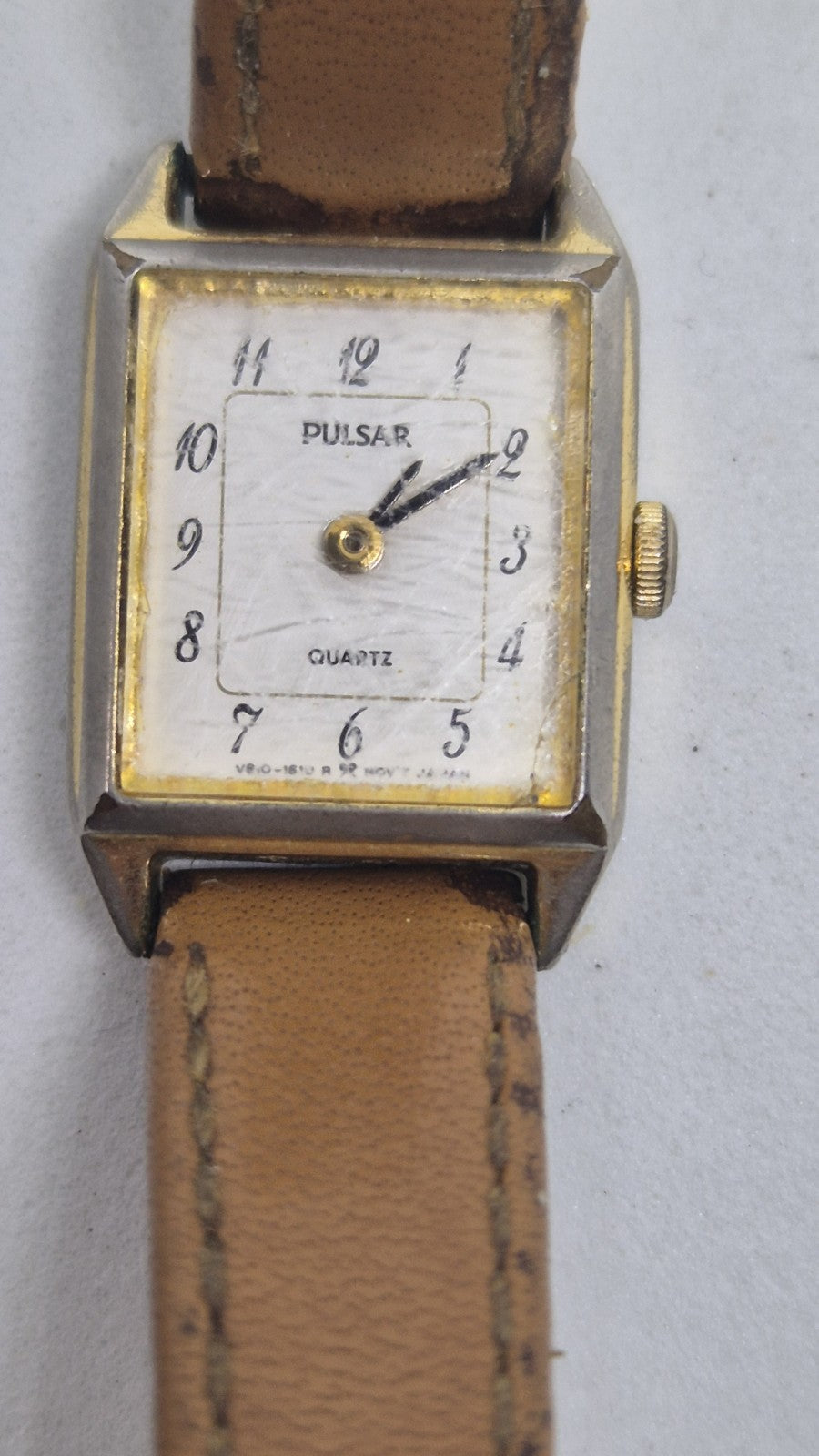 vintage Pulsar V810 ladies' goldtone quartz watch.0