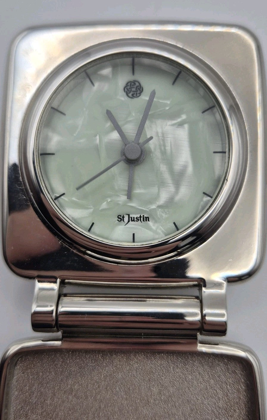 St Justin Analogue Folding Travel Alarm Clock Silver Metal10