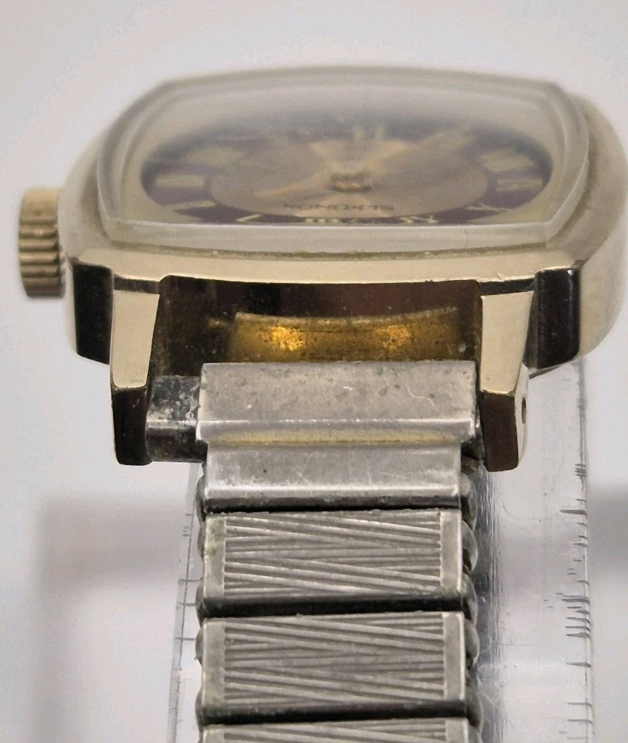 vintage Soviet-era Sekonda 17 Jewels ladies' mechanical wristwatch6